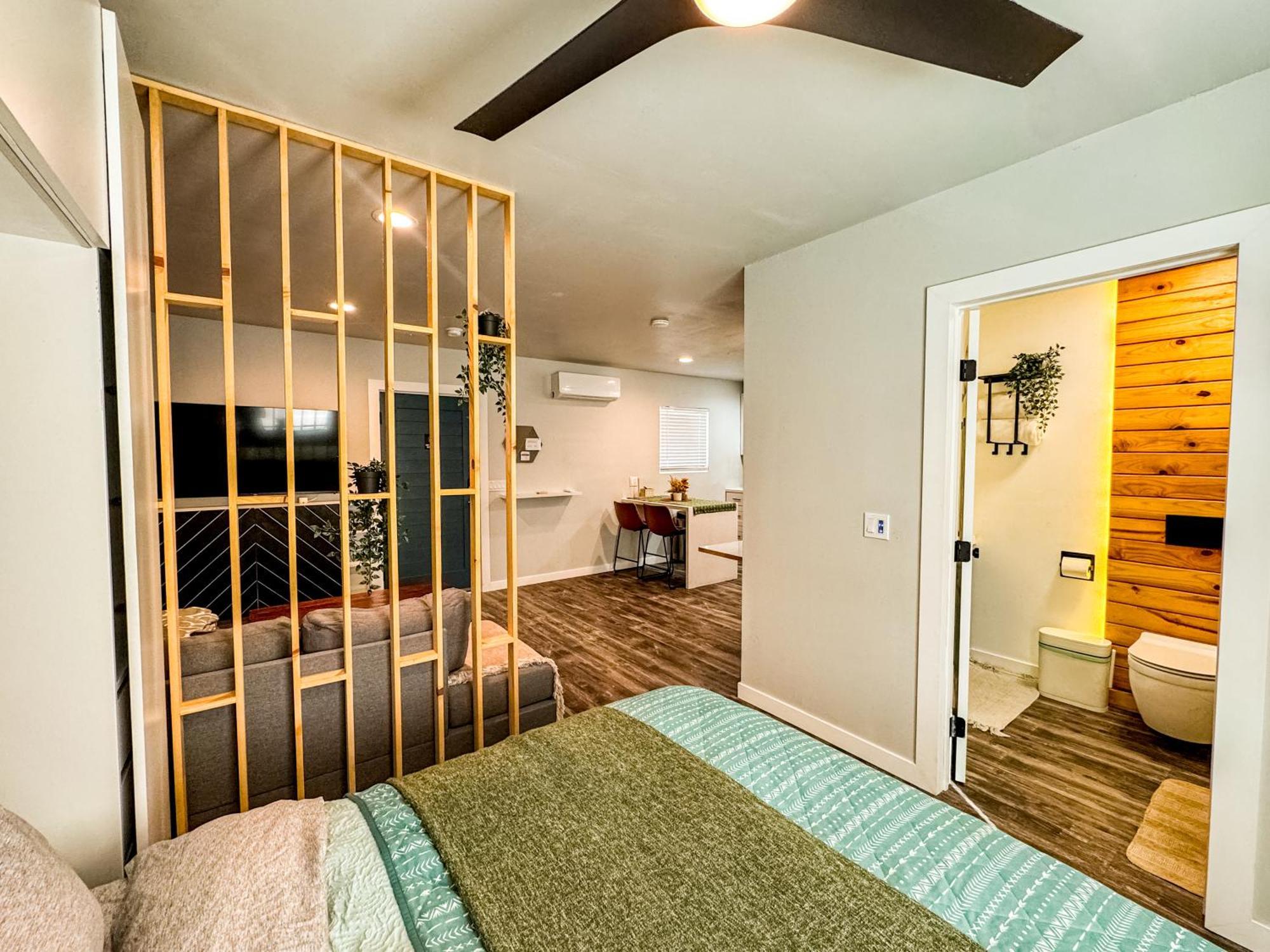 Private-Suite, Kitchen, Laundry, Rainfall Shower, 4Ktv El Centro Eksteriør bilde